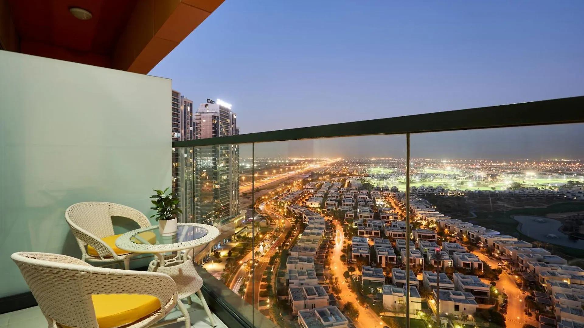 Modern High-Floor 1Br Apartment With Balcony, Pool Access & Golf Course View, Up To 4 Guests, By Stayfinity Dubai 0*,  United Arab Emirates