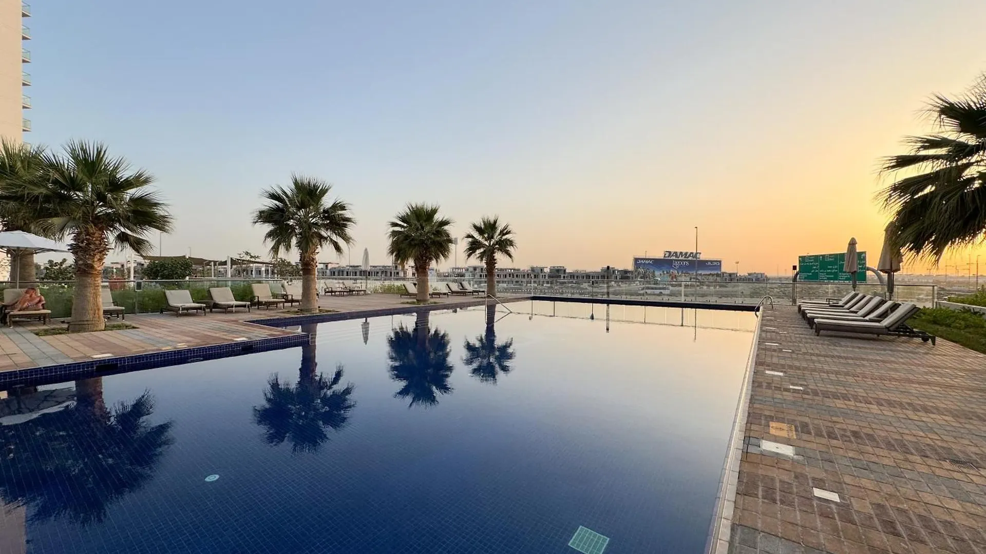 Modern High-Floor 1Br Apartment With Balcony, Pool Access & Golf Course View, Up To 4 Guests, By Stayfinity Dubai 0*,  United Arab Emirates